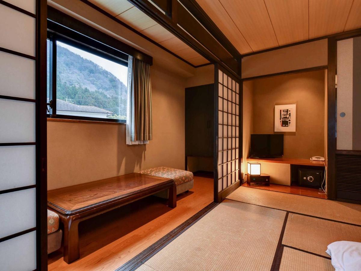 Yufuin Kinrinko Hotel Zewnętrze zdjęcie